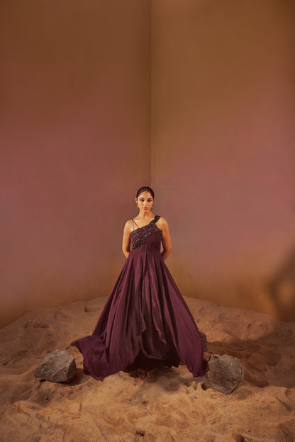 WINE INDOWESTERN GOWN WITH HAND EMBROIDERY